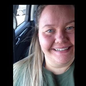 Meet your Posher, Laurynn